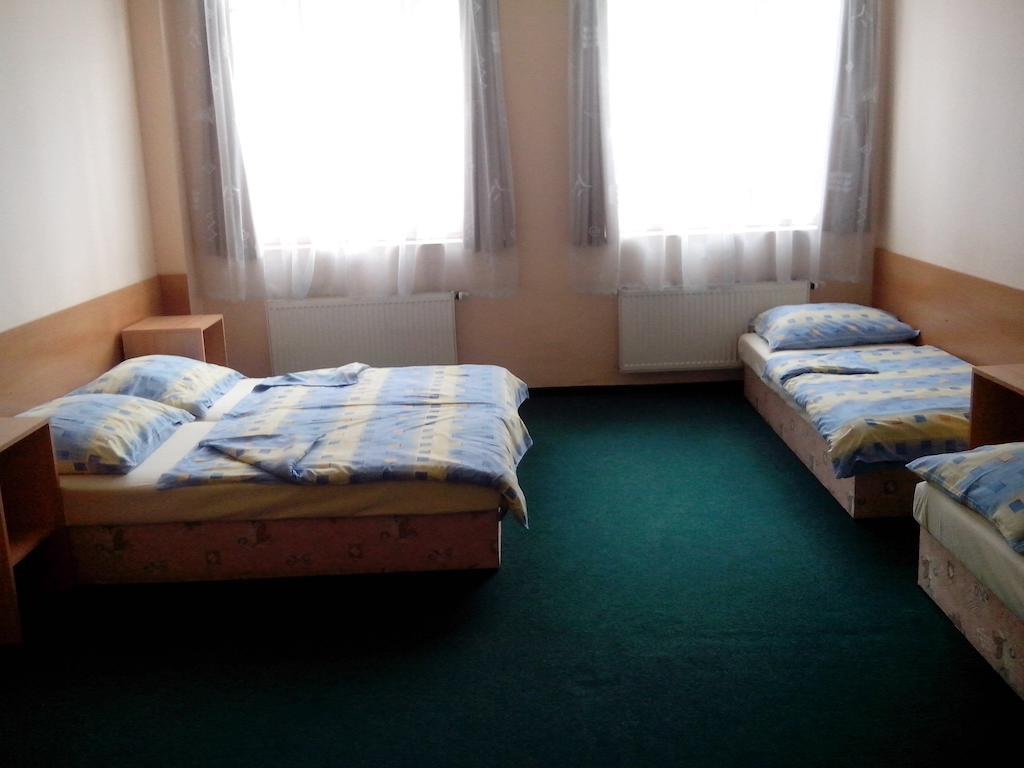 Hostel Kolbenka Praha Rom bilde